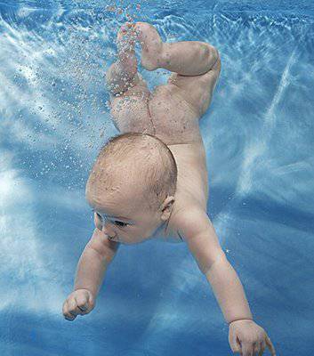 Pływanie niemowląt :-)